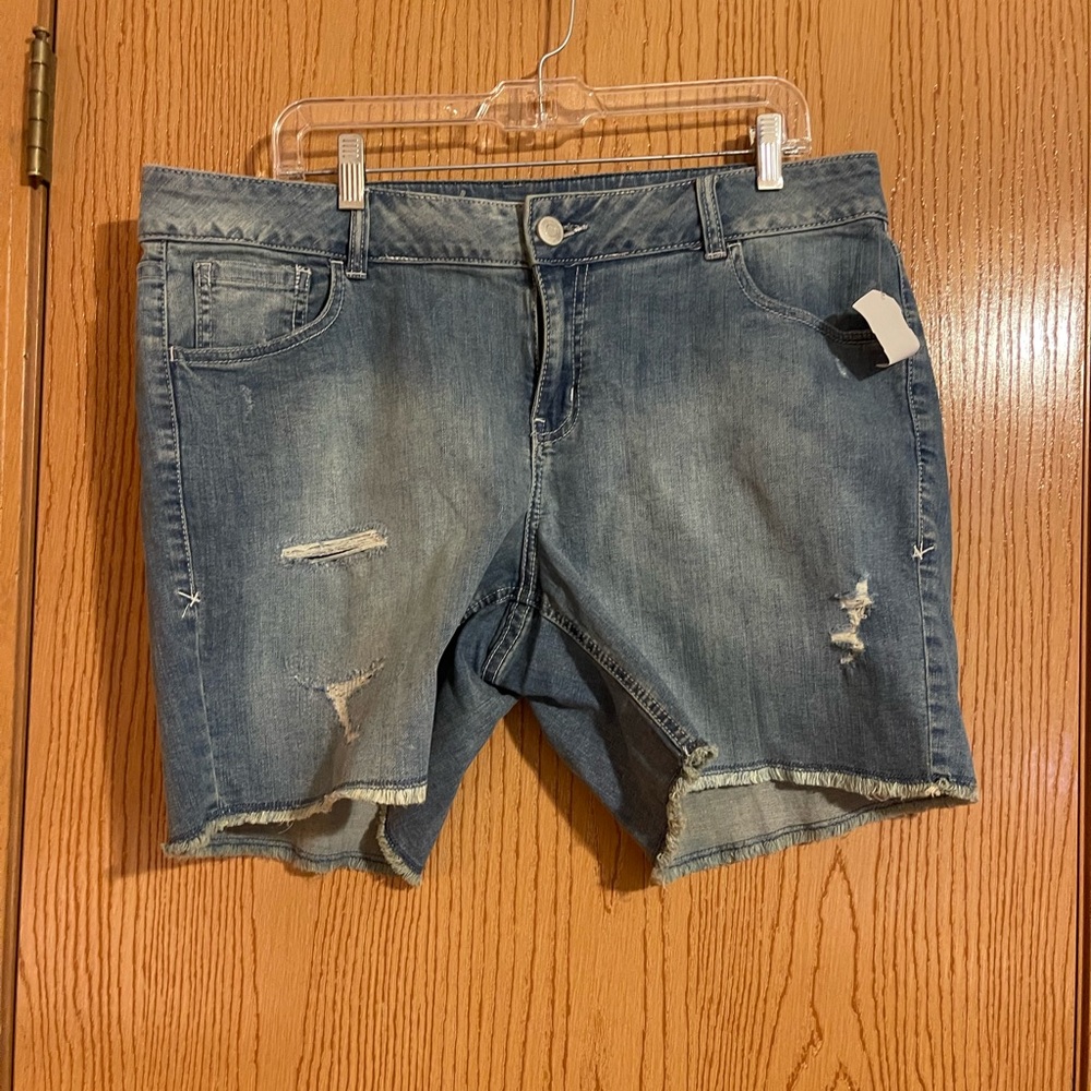Women’s Distressed Denim Shorts
